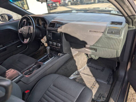 2014 Dodge Challenger SXT