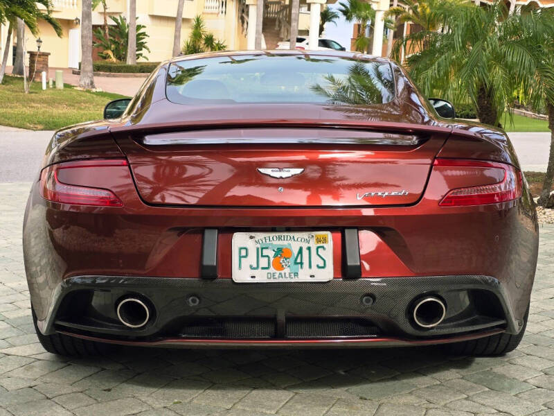 2014 Aston Martin Vanquish