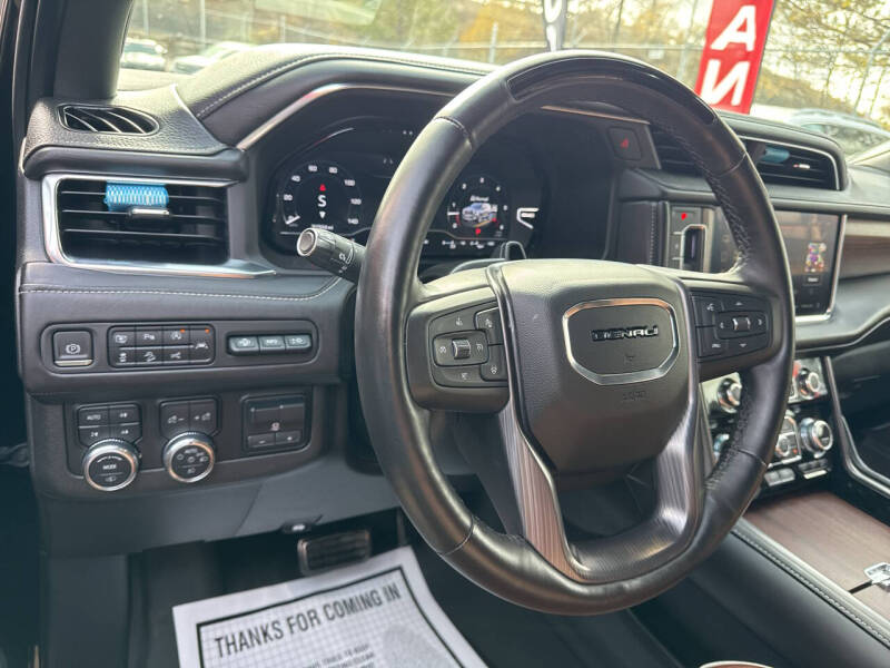 2023 GMC Yukon XL Denali Ultimate