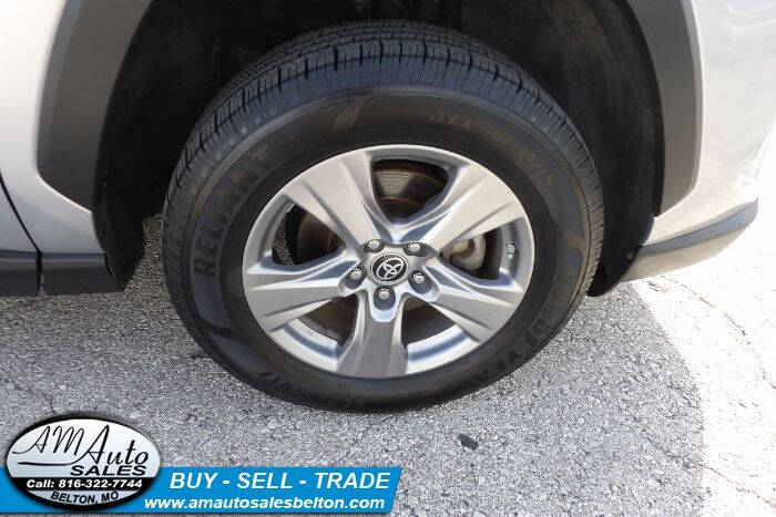 2022 Toyota RAV4 Hybrid LE