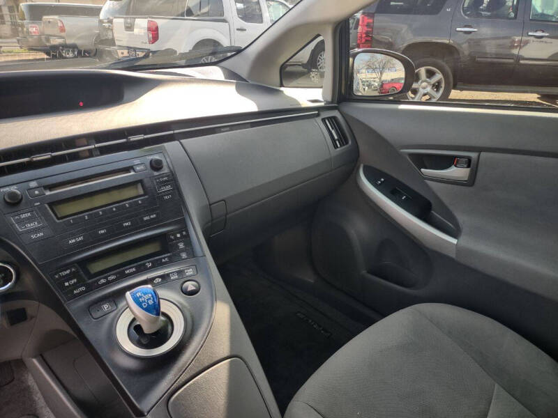 2010 Toyota Prius II