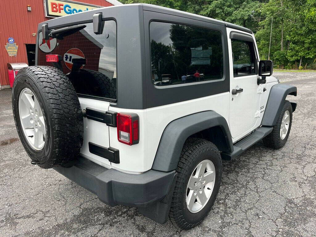 2015 Jeep Wrangler 5