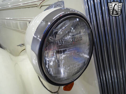 1936 Packard Eight Sedan