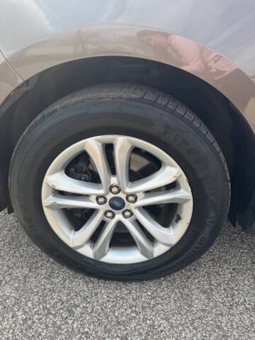 2019 Ford Edge SEL