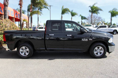 2017 RAM 1500 SLT