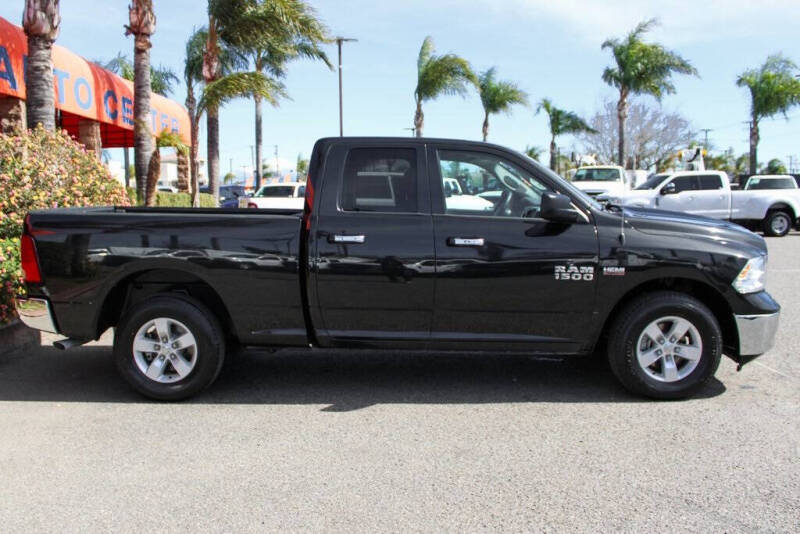 2017 RAM 1500 SLT