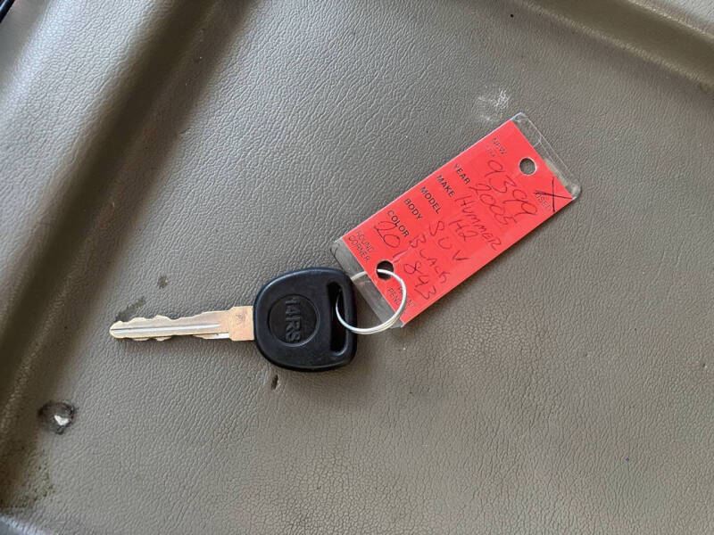 2005 HUMMER H2
