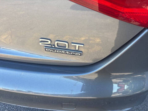 2016 Audi A4 2.0T quattro Premium