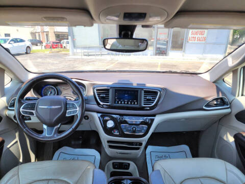 2019 Chrysler Pacifica Touring L