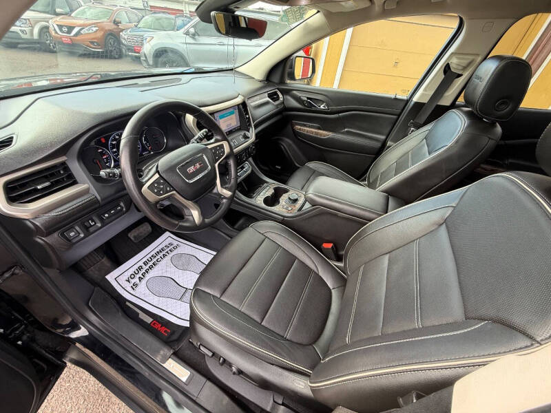 2020 GMC Acadia Denali