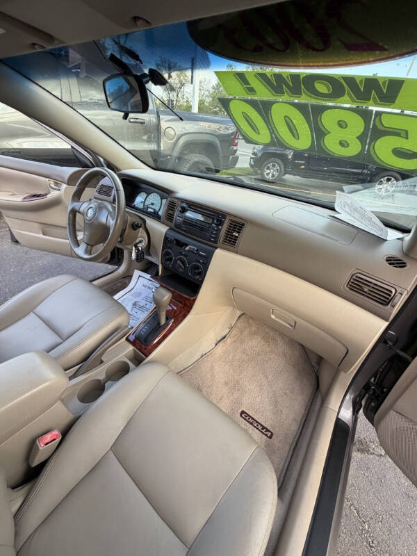 2003 Toyota Corolla LE