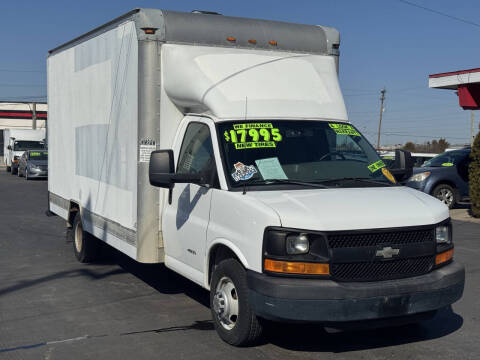 2013 Chevrolet Express for sale at Premium Motors in Louisville KY