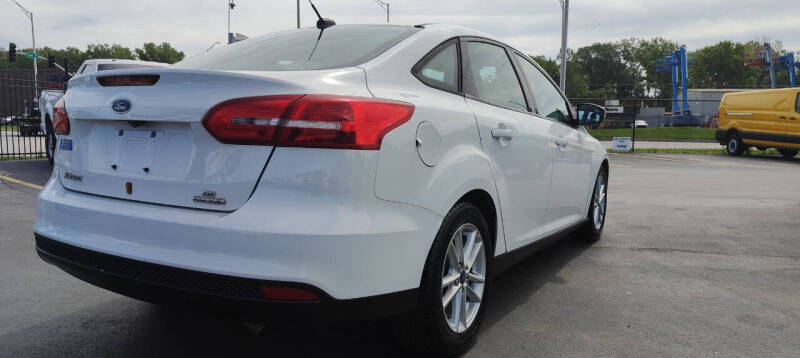 2016 Ford Focus SE