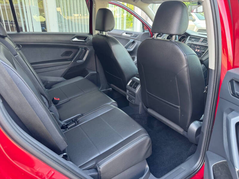 2018 Volkswagen Tiguan 2.0T SEL 4Motion