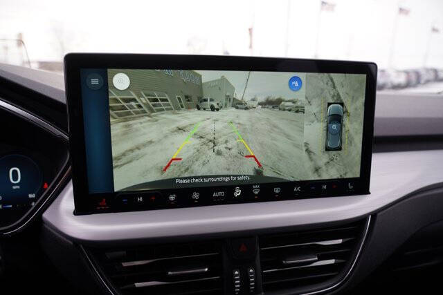 2026 Ford Escape Hybrid Platinum