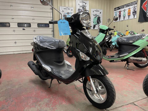 2022 Genuine Scooter Company Buddy 50 for sale at SIEGFRIEDS MOTORWERX LLC in Lebanon PA