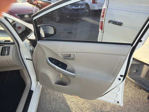 2013 Toyota Prius One