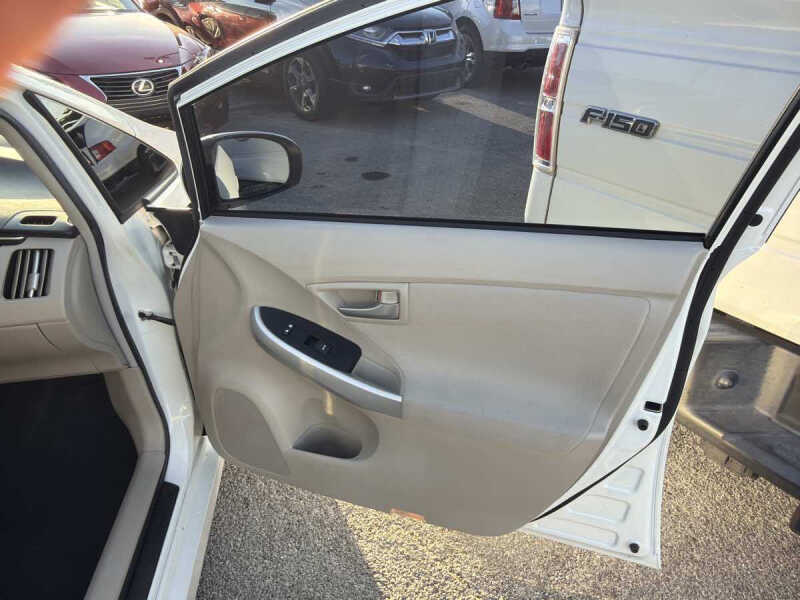 2013 Toyota Prius One