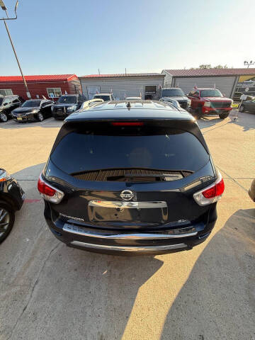 2014 Nissan Pathfinder SL