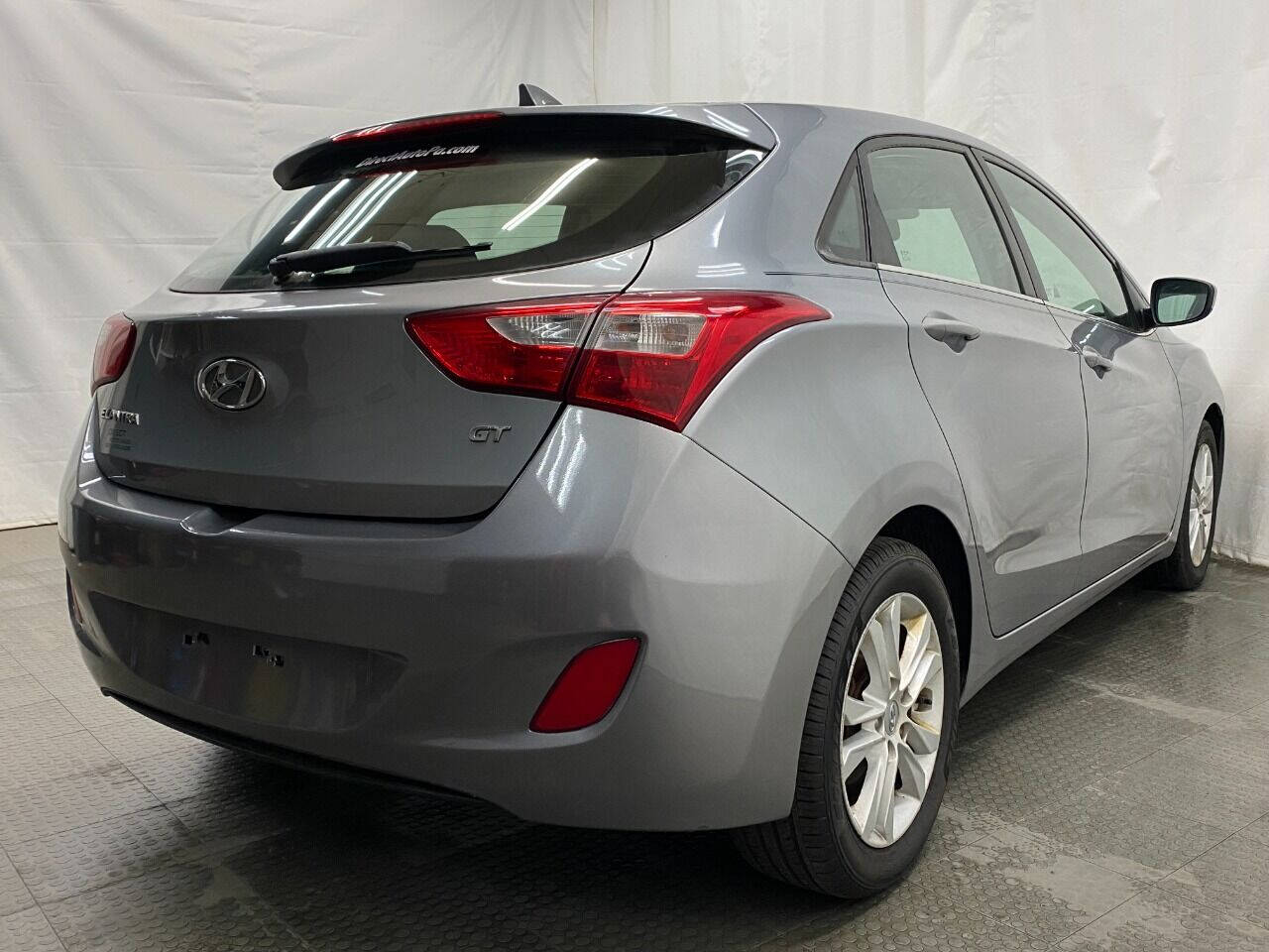 2013 Hyundai Elantra GT Base 4dr Hatchback 6A - Gray exterior view 9