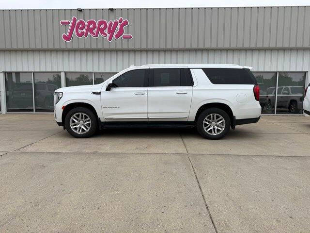 2023 GMC Yukon XL SLT