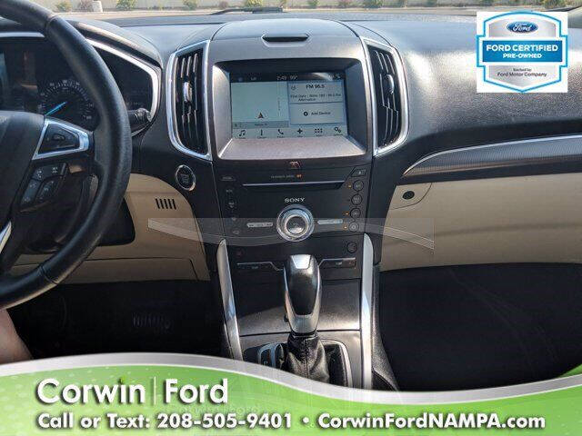 2018 Ford Edge Titanium