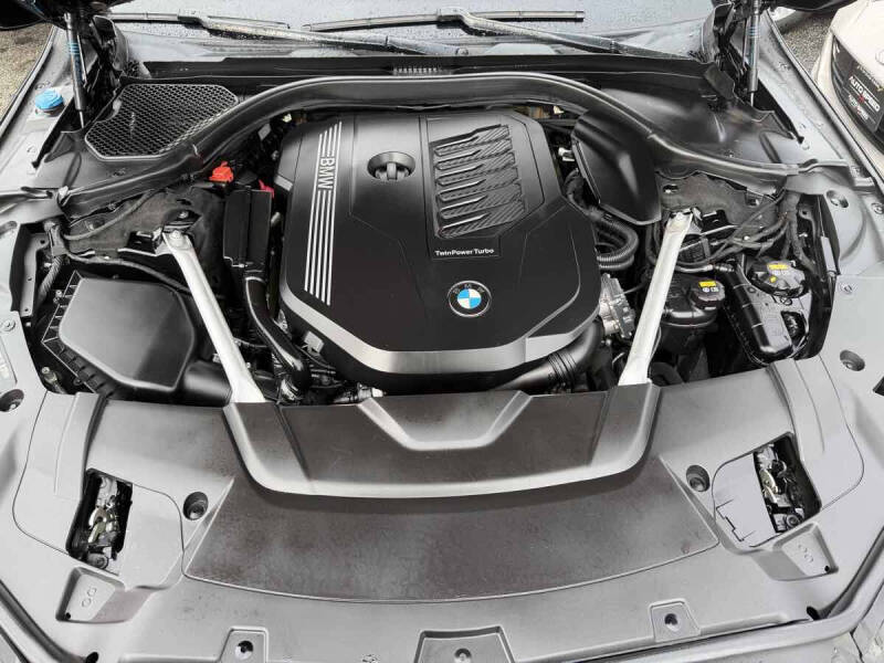 2020 BMW 7 Series 740i