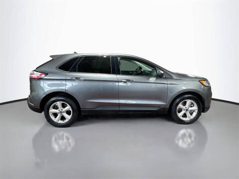 2021 Ford Edge SE