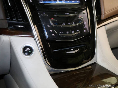 2017 Cadillac Escalade ESV Luxury