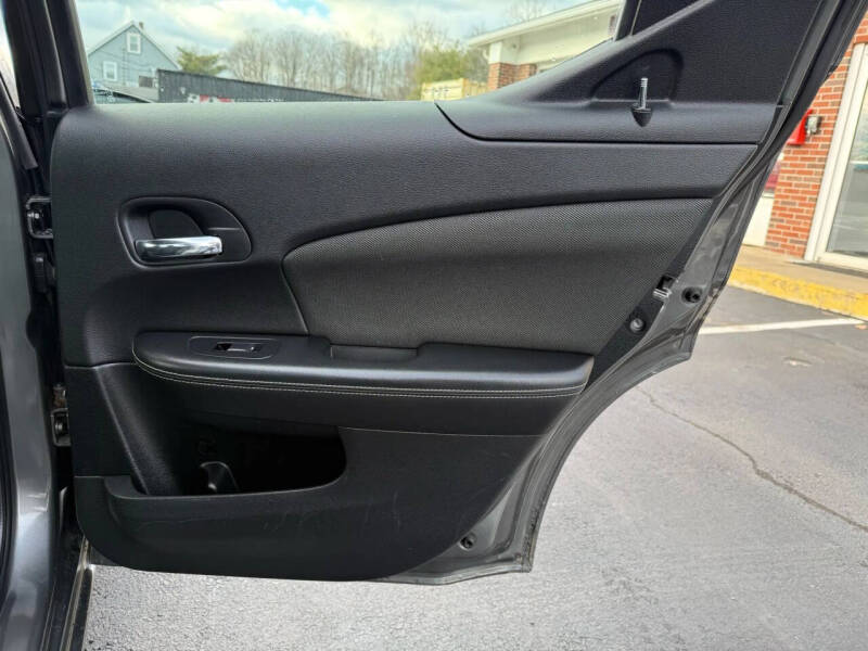 2012 Dodge Avenger SXT