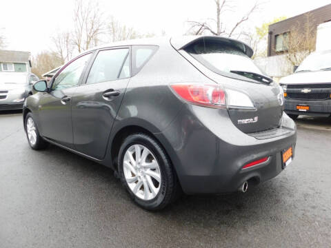 2012 Mazda MAZDA3 i Grand Touring