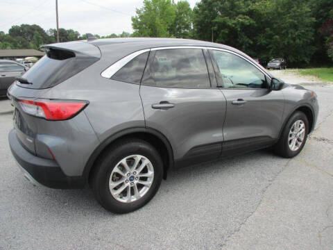 2022 Ford Escape SE