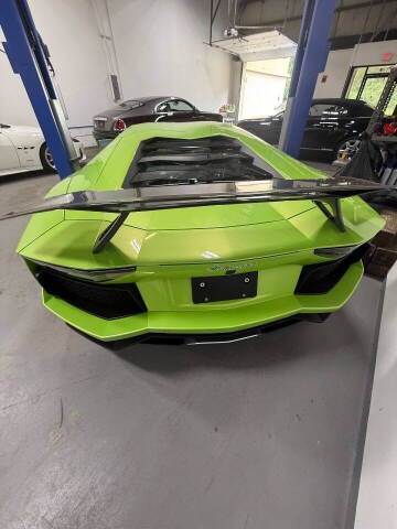 2012 Lamborghini Aventador LP 700-4