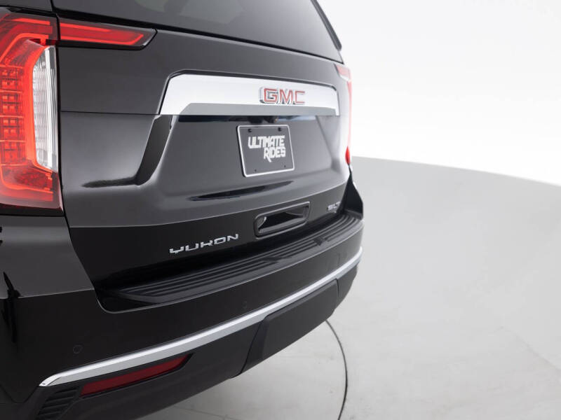 2022 GMC Yukon XL SLT