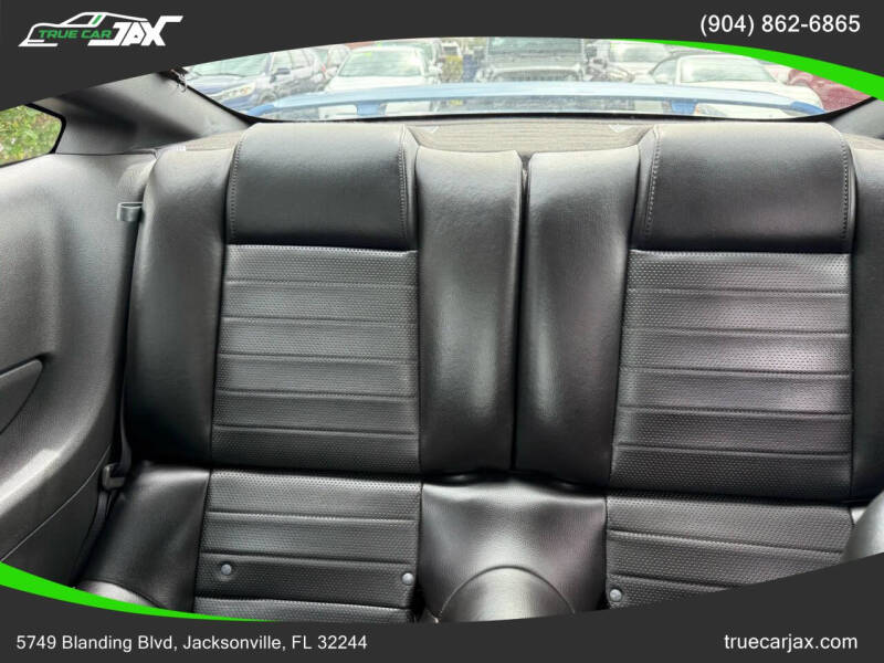 2006 Ford Mustang GT Deluxe