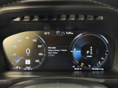 2022 Volvo XC90 Recharge T8 Inscription Expression 6P