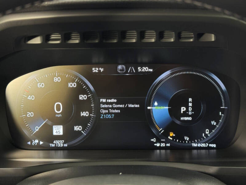 2022 Volvo XC90 Recharge T8 Inscription Expression 6P