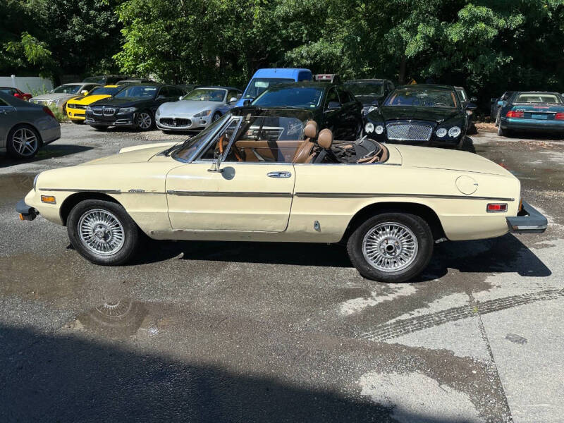 1982 Alfa Romeo Spider Veloce