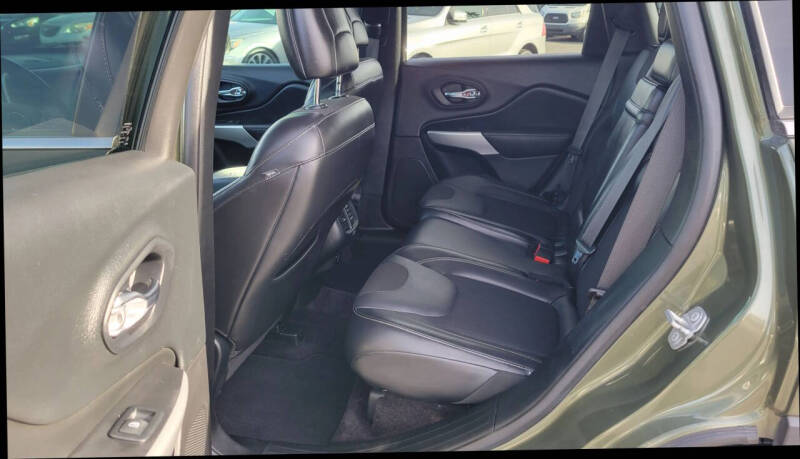 2018 Jeep Cherokee Latitude Plus