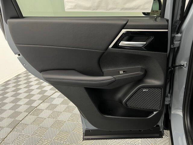 2025 Mitsubishi Outlander Trail Edition