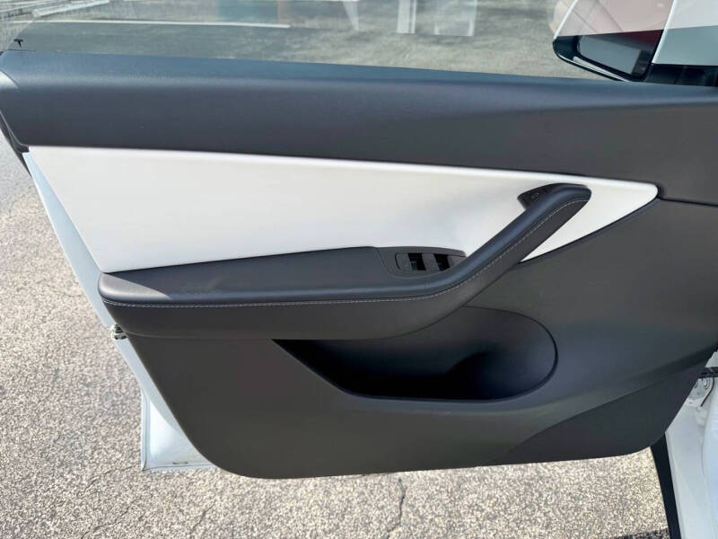 2020 Tesla Model Y Long Range