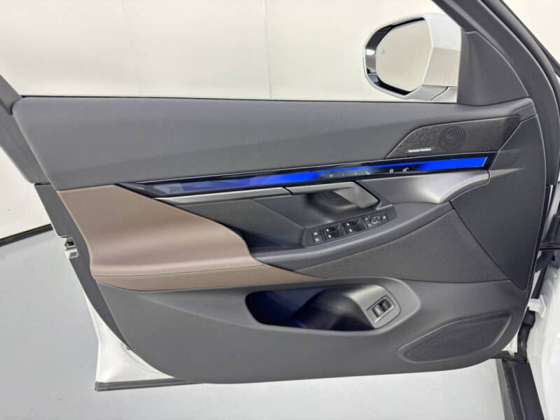 2024 BMW i5 eDrive40