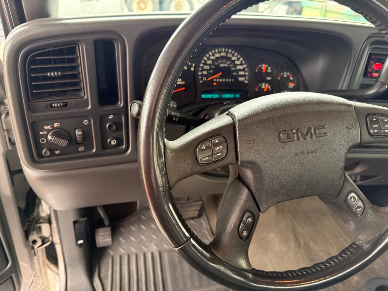 2007 GMC Sierra 1500 Classic for sale at Middle Tennessee Motors LLC in Pulaski, TN