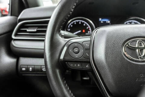 2020 Toyota Camry SE Nightshade