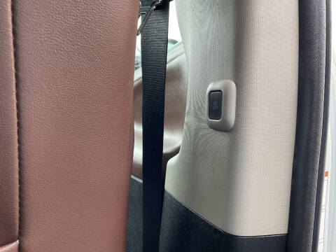 2017 Toyota Sienna Limited Premium 7-Passenger