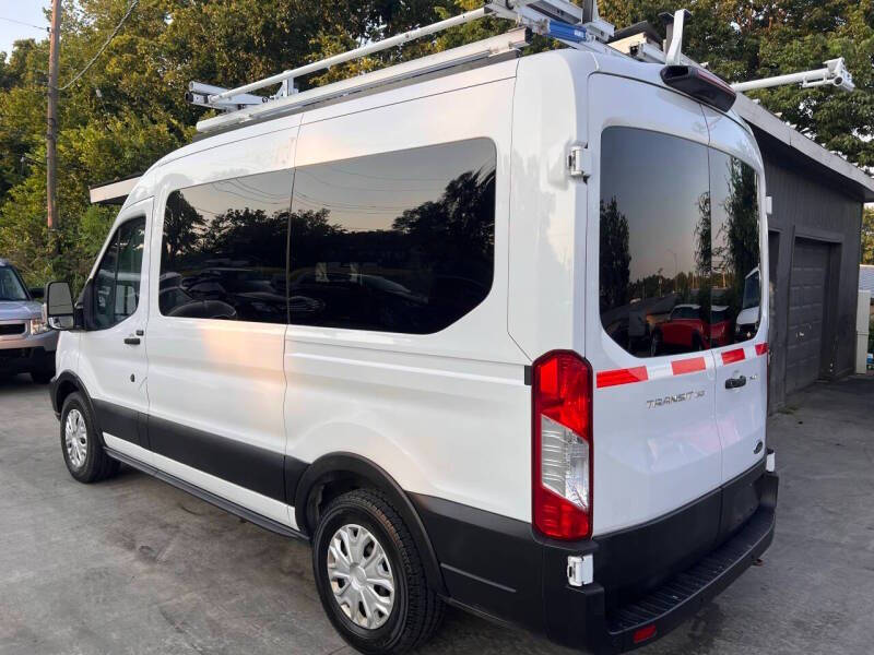 2019 Ford Transit 150 XLT