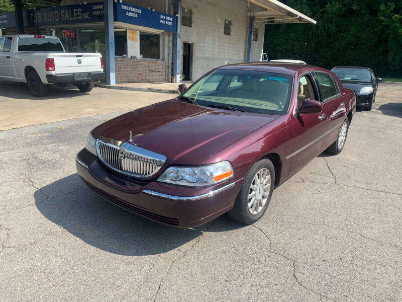 2006 Lincoln Town Car for sale at T J's Auto Sales in Nashville TN