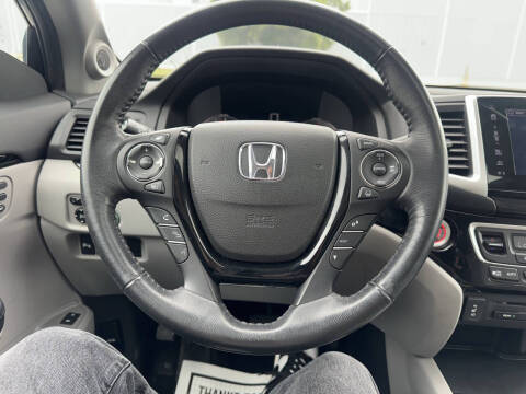 2017 Honda Pilot Touring
