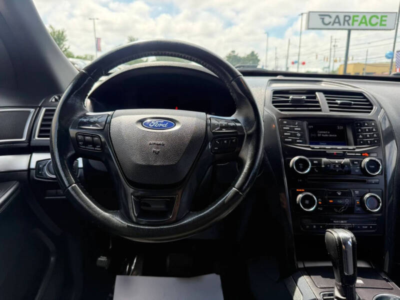 2017 Ford Explorer XLT
