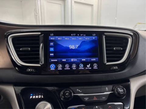 2017 Chrysler Pacifica